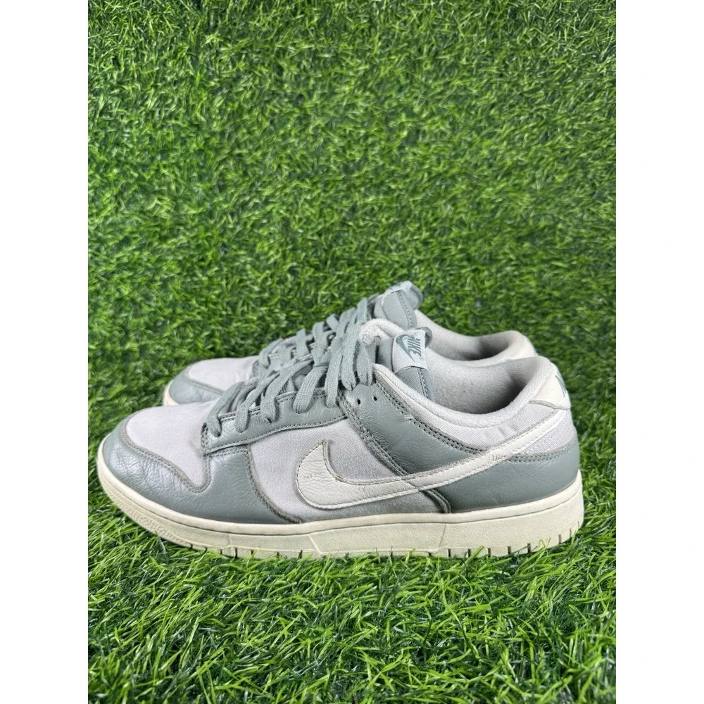 Nike Dunk Low DV7212-300 Green White Men’s Size 12 Pre-Owned